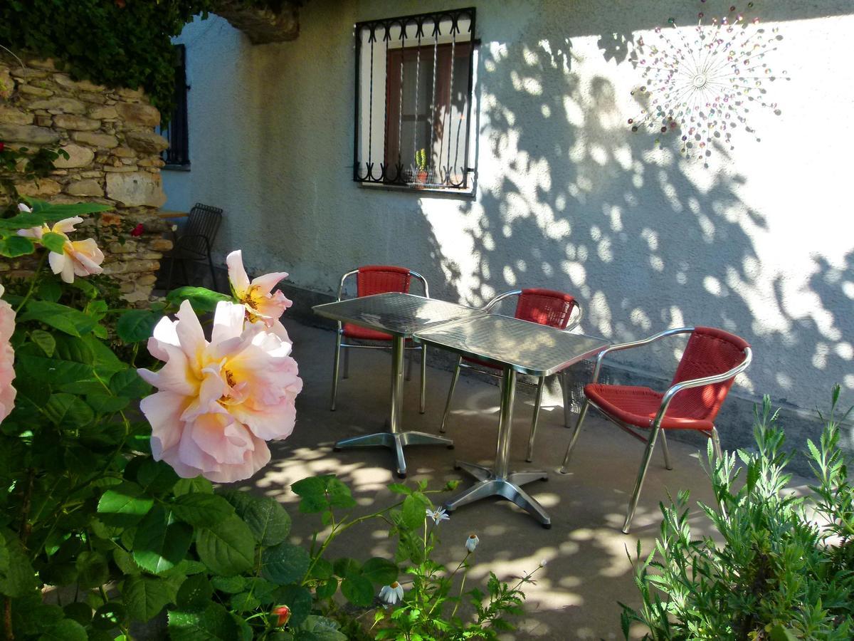 Un Posto Al Sole Diano San Pietro Exterior foto